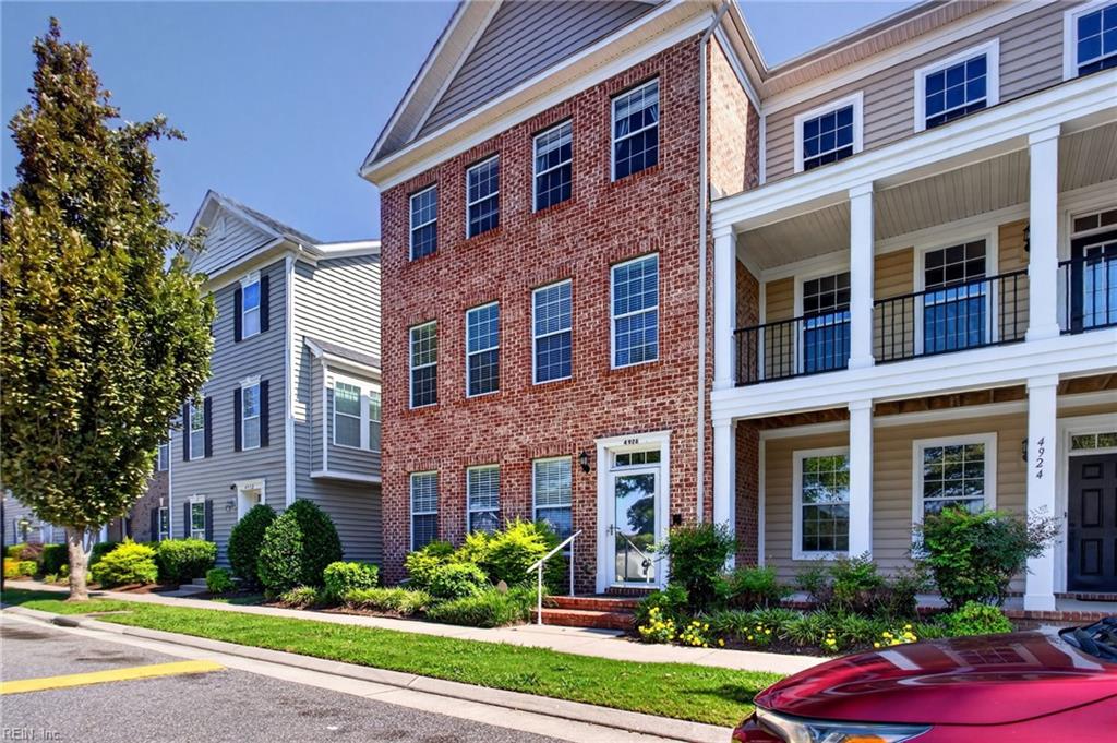 4928 Almandine Avenue — photo
