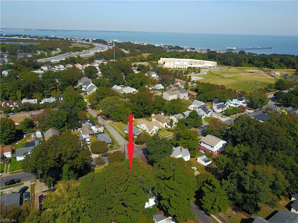 9432 Mason Creek Road — photo