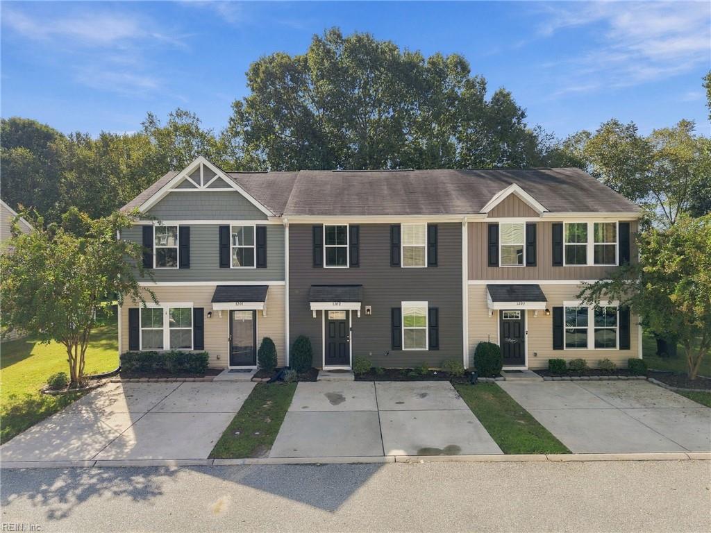1202 Lakeview Cove — photo