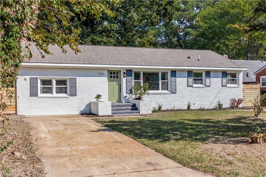 123 Prince James Drive — photo