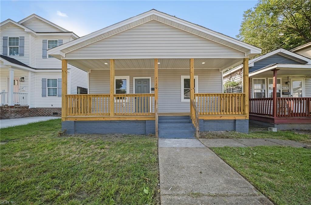 2120 Pearl Street — photo