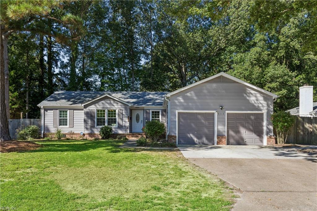 688 Village Green Parkway — photo