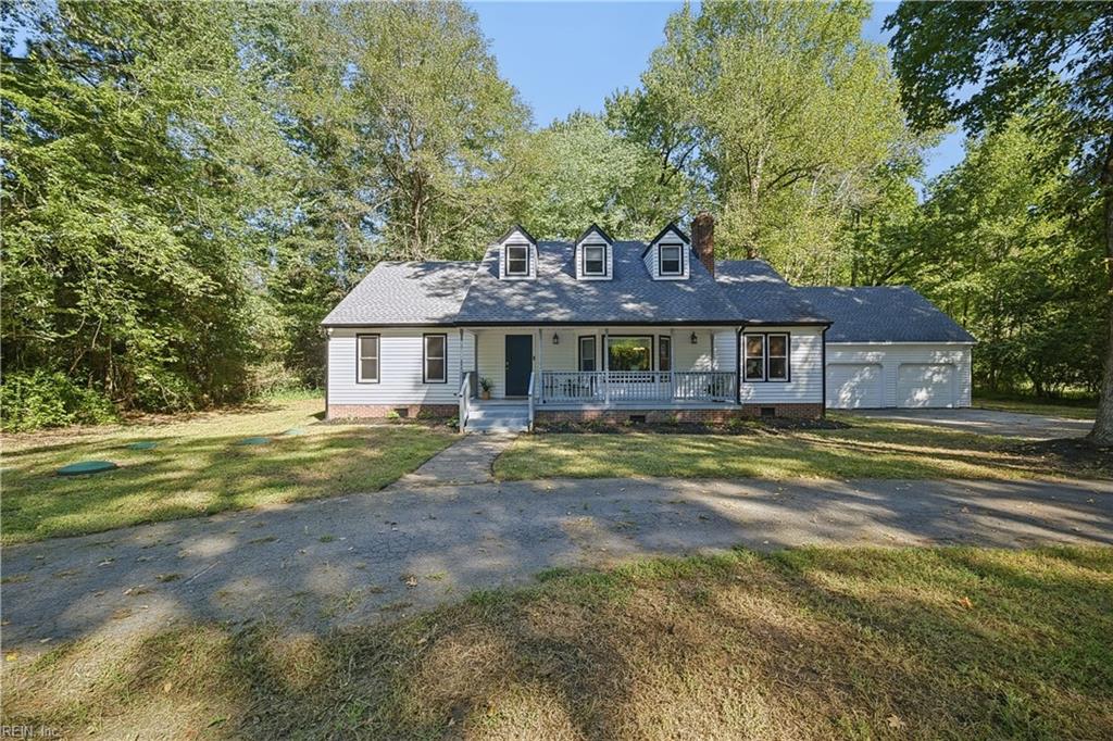 2400 Amie Drive — photo