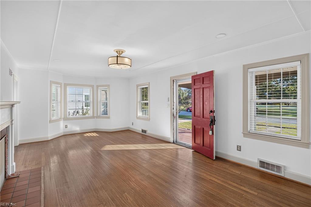 130 Braddock Road, Hampton, VA 23661 — photo 2