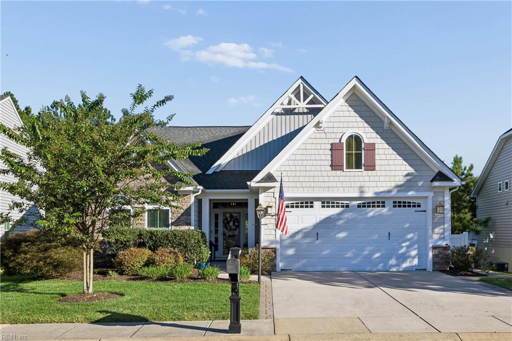 207 Caroline Circle — photo