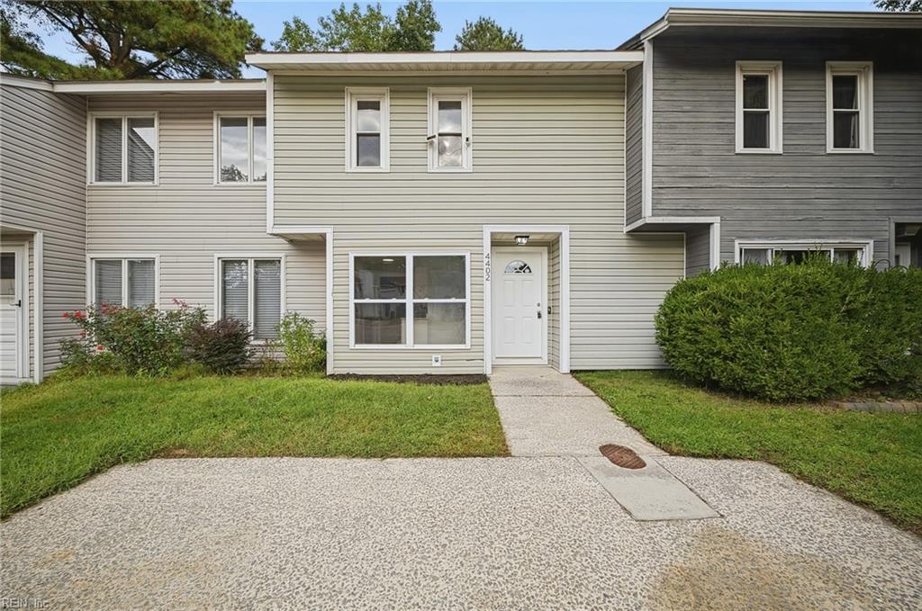 4402 Dartmoor Court — photo