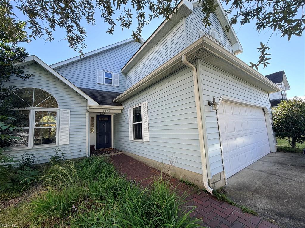 1084 Rolling Point Court — photo