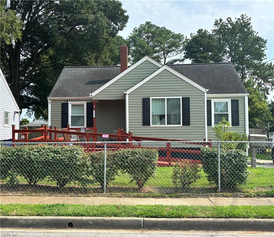 317 E Evans Street — photo