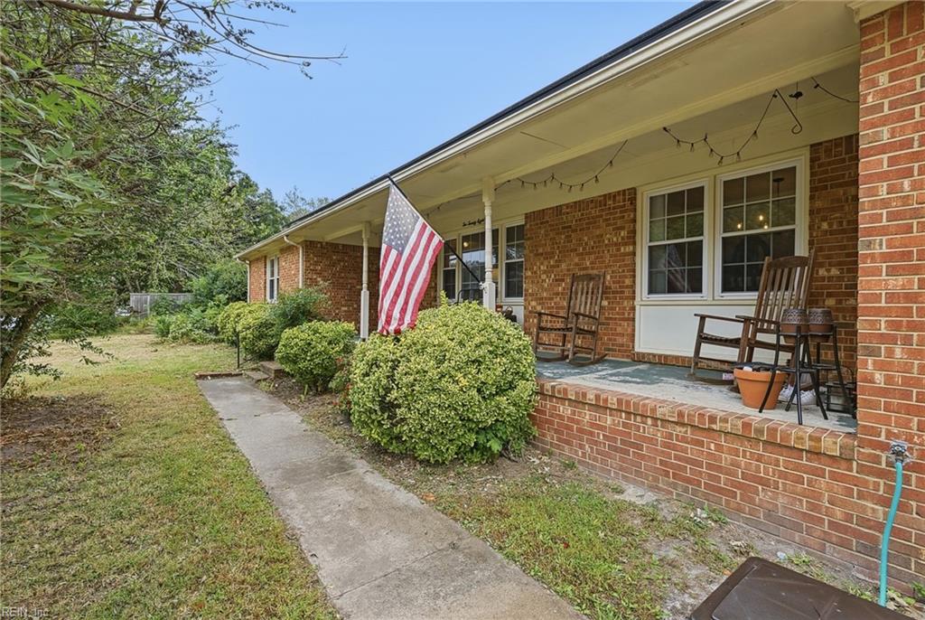 228 Cheltenham Drive — photo