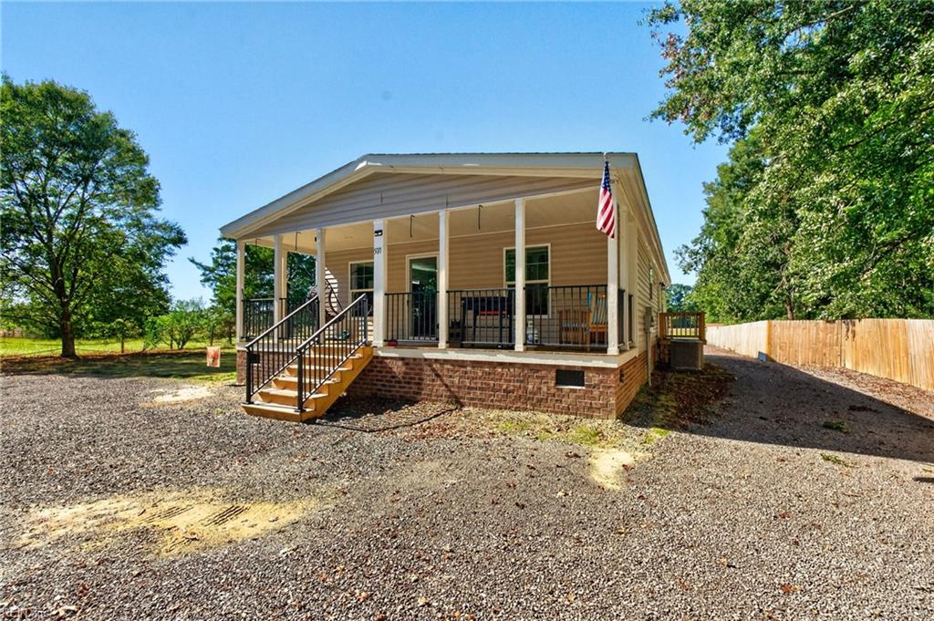 5071 Mineral Spring Road — photo