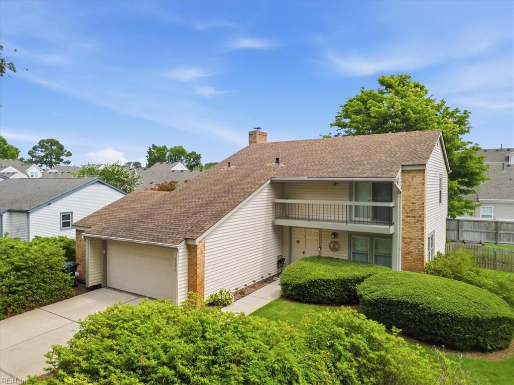 5204 Shorebreeze Court — photo