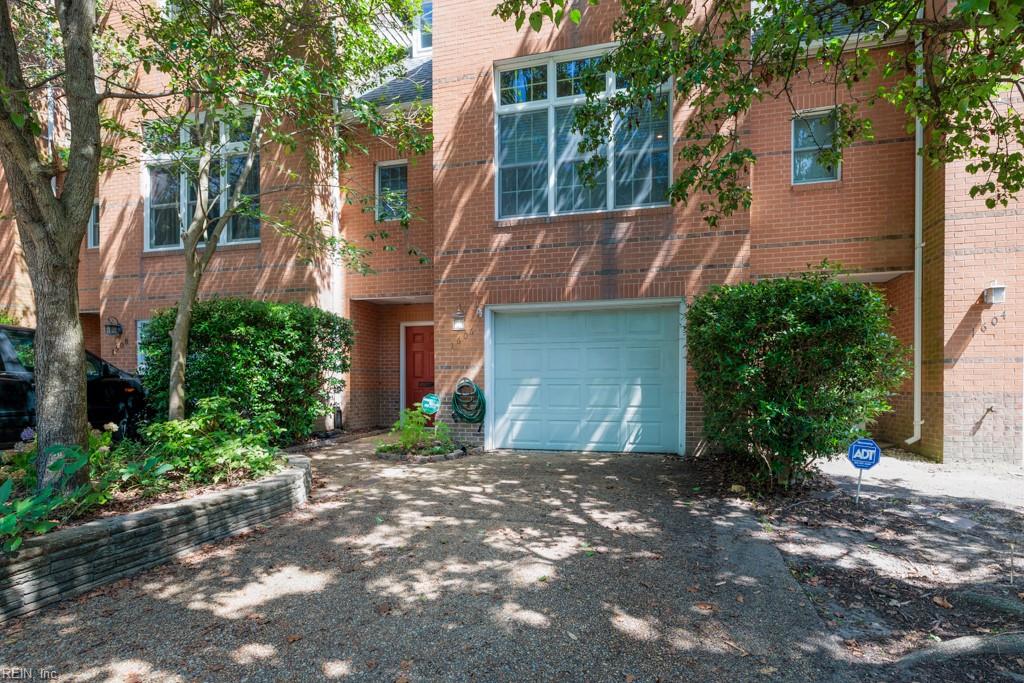 1606 Pasadena Court — photo