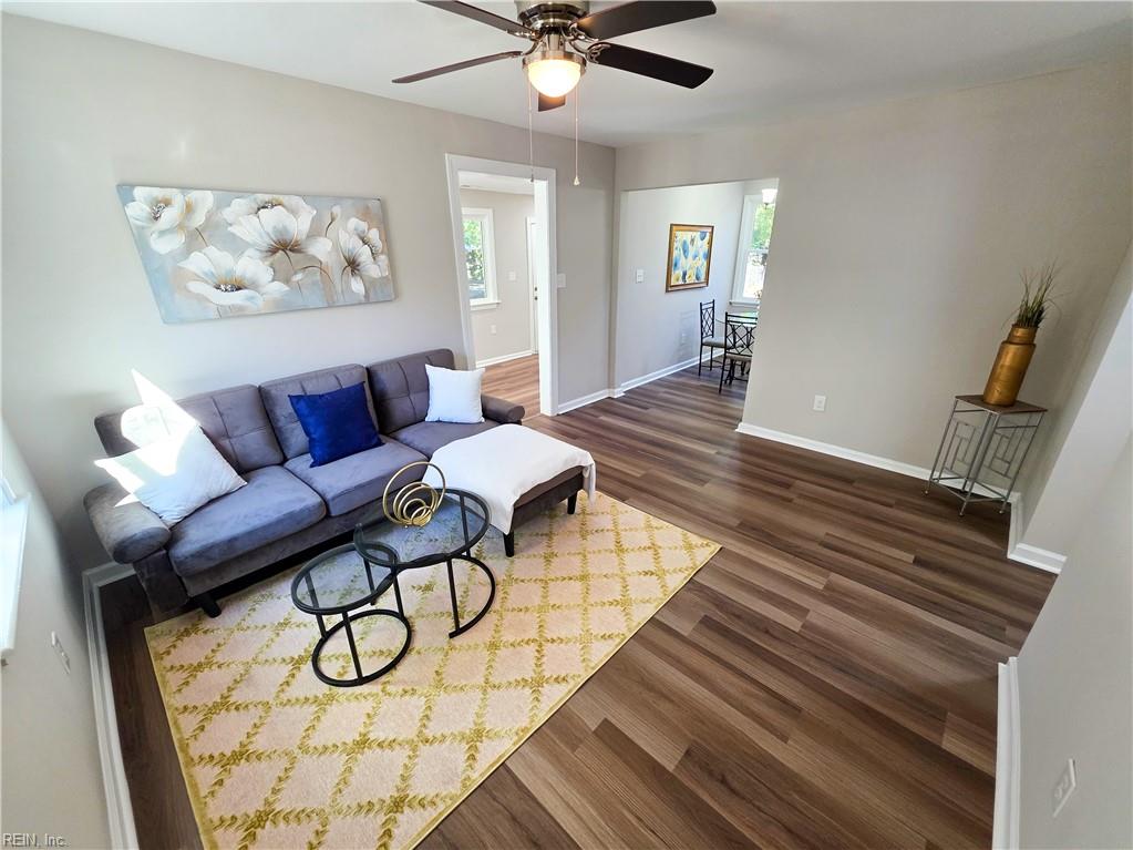 107 Rosewood Drive — photo