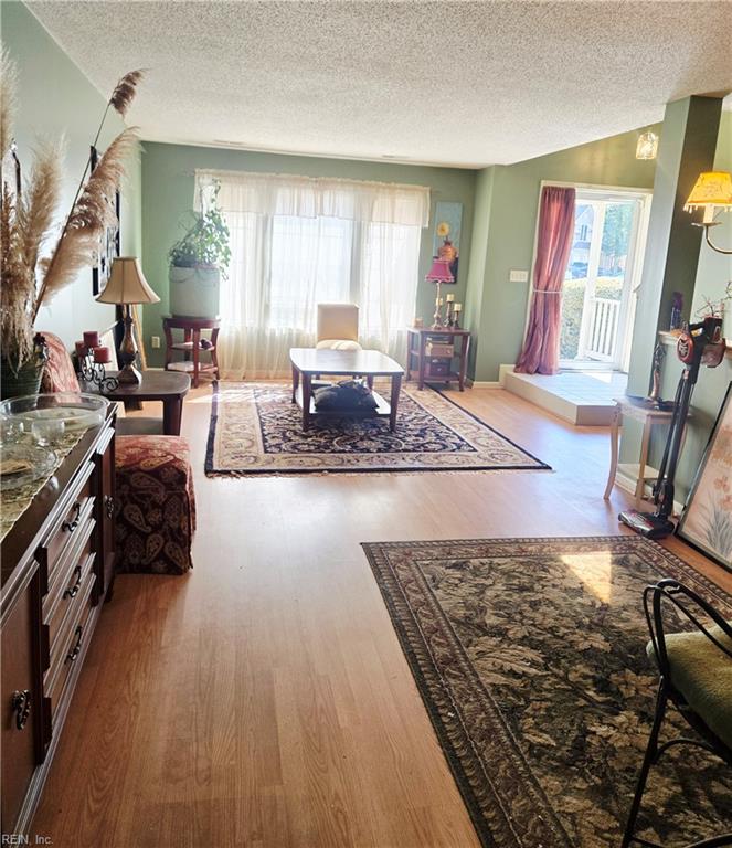 140 Corwin Circle, Hampton, VA 23666 — photo 3