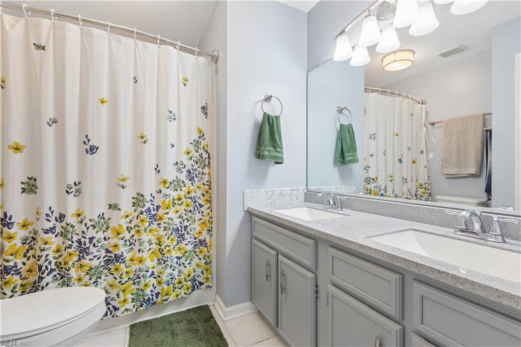 13 Phyllis Lane, Hampton, VA 23666 — photo 2