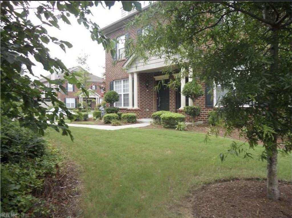 5300 Elston Lane — photo