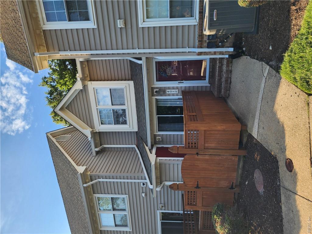 401 Henley Court — photo