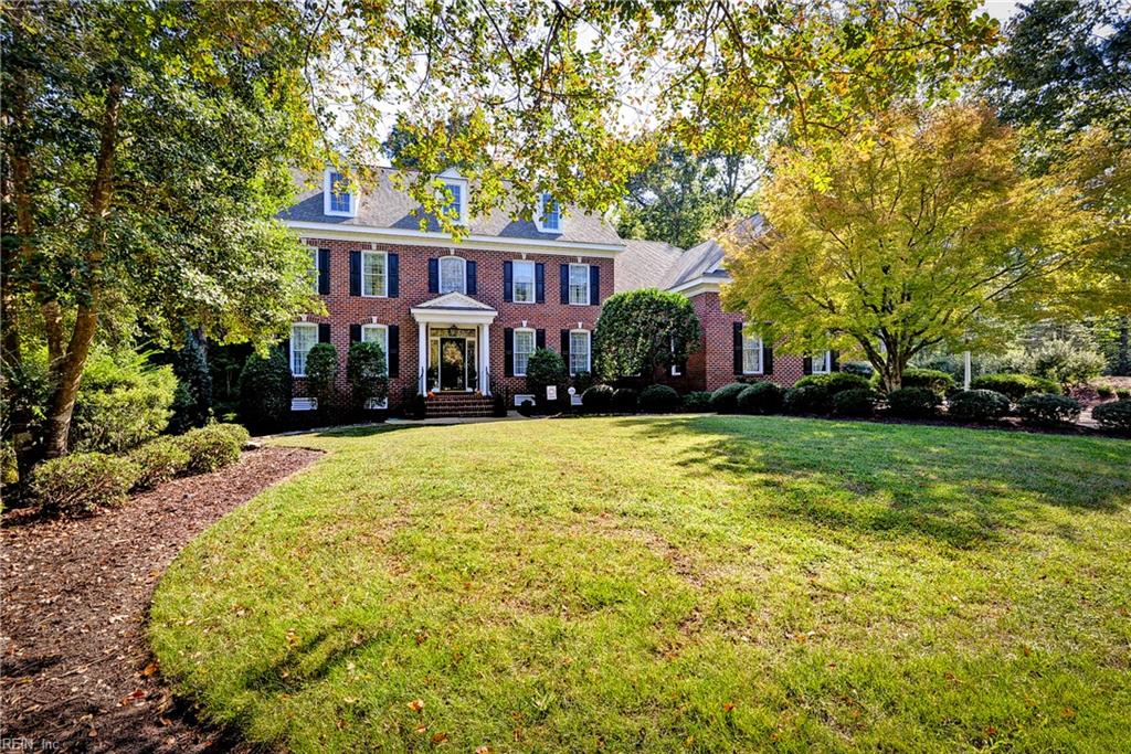 216 Holly Hills Drive — photo