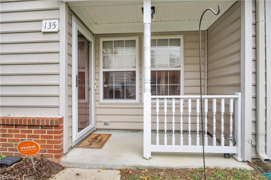 135 White Cedar Lane — photo