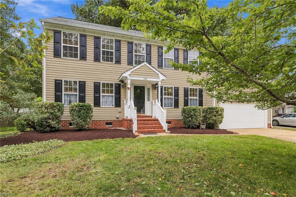 808 Dolph Circle — photo