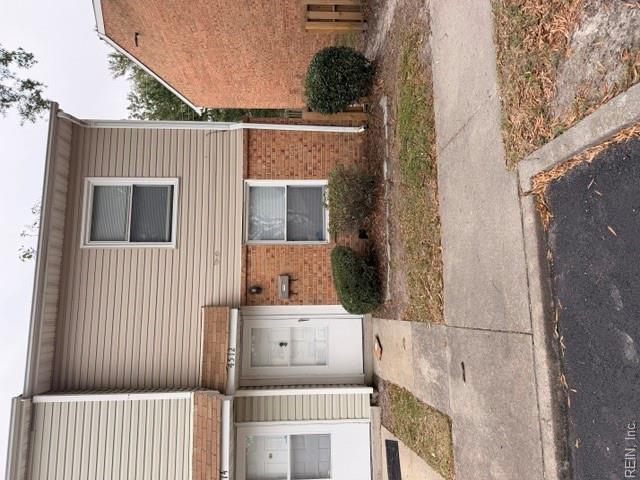 4512 Greenwood Drive — photo