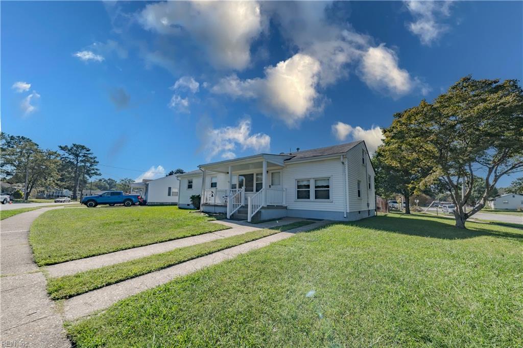 2900 Rodgers Street — photo