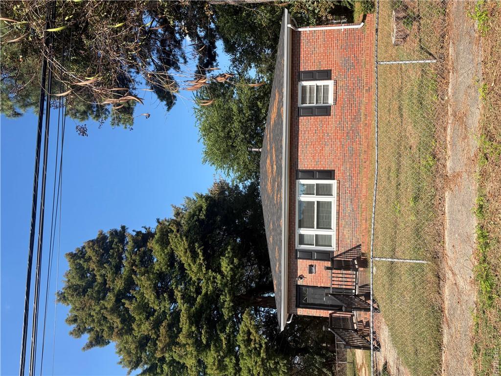 3208 Killian Avenue — photo