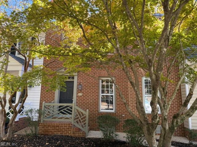 694 Counselors Way — photo