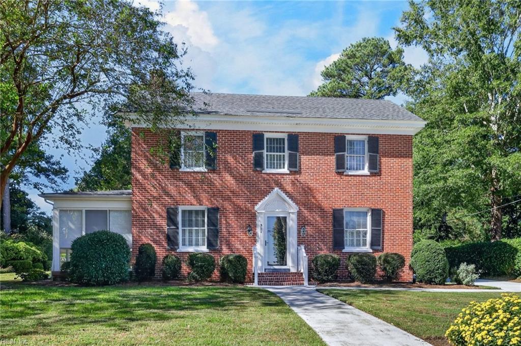 511 E Riverview Drive — photo