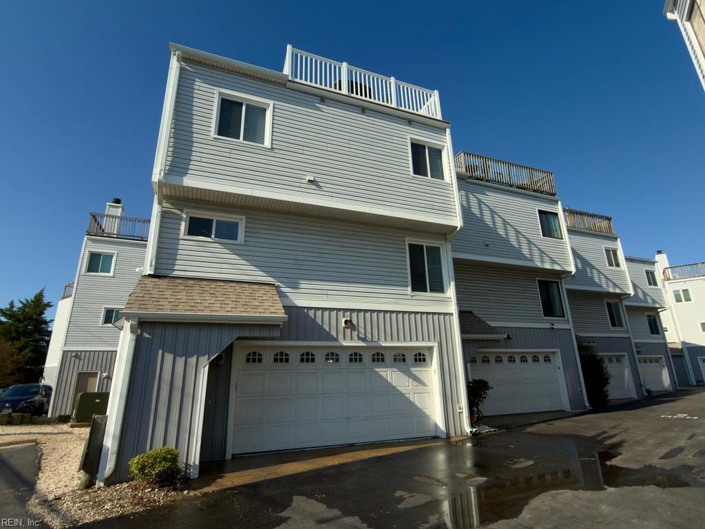 910 E Ocean View Avenue — photo