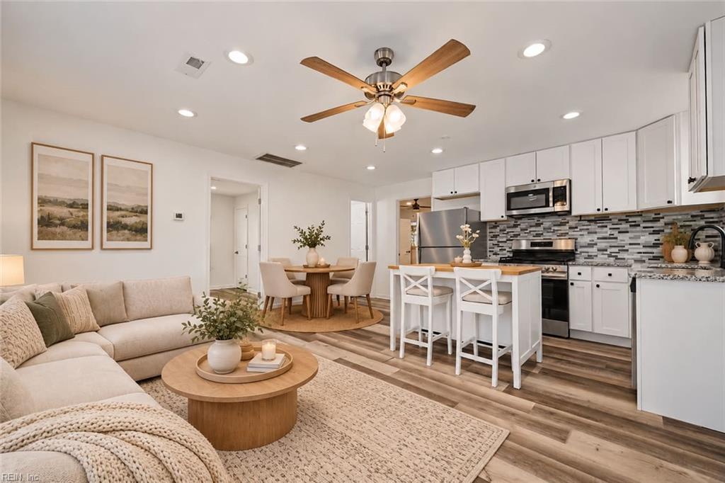 16 Sinclair Road, Hampton, VA 23669 — photo 2
