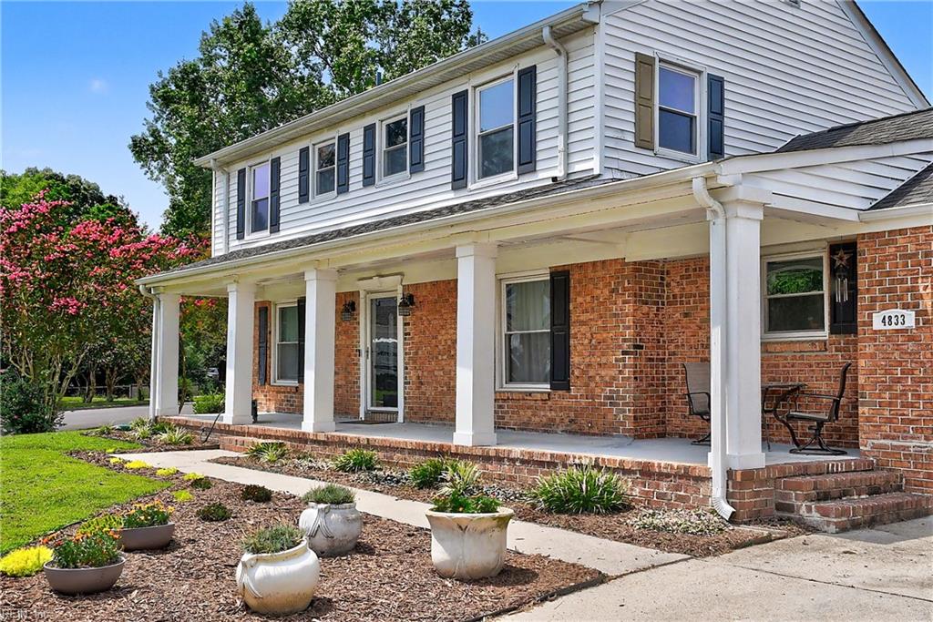 4833 Rosecroft Street — photo