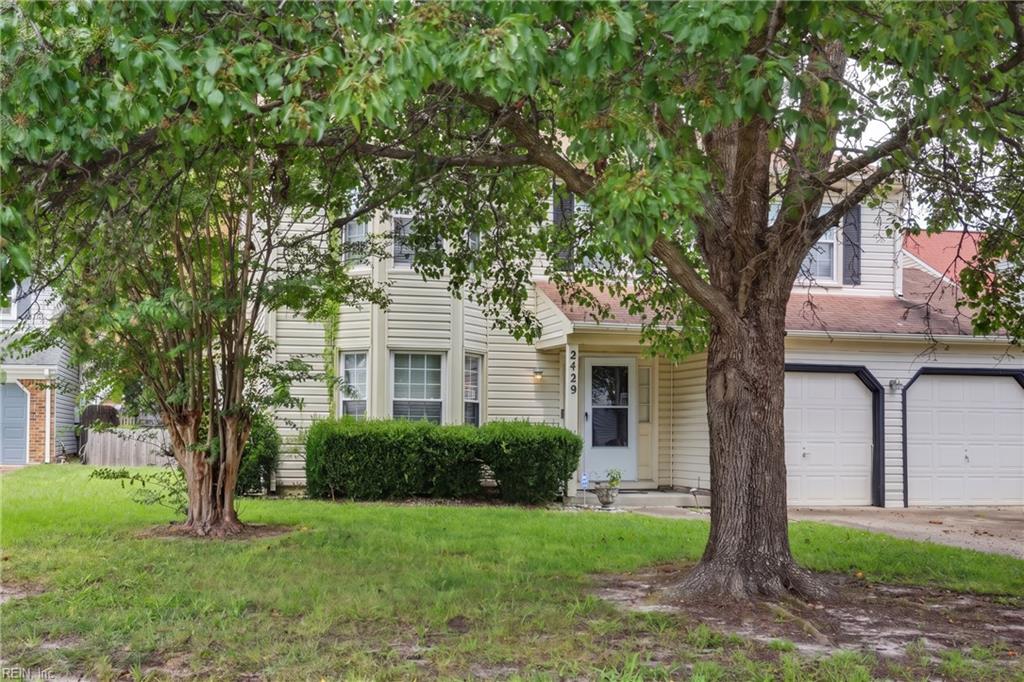 2429 Creekmore Court — photo