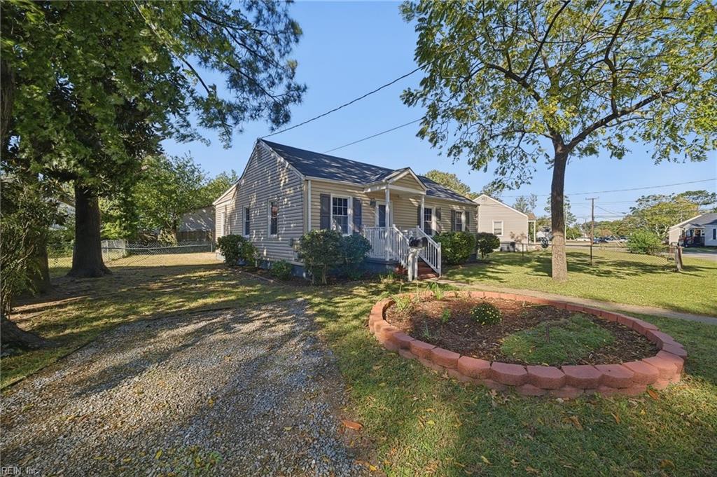 11 Cherry Acres Drive, Hampton, VA 23669 — photo 2