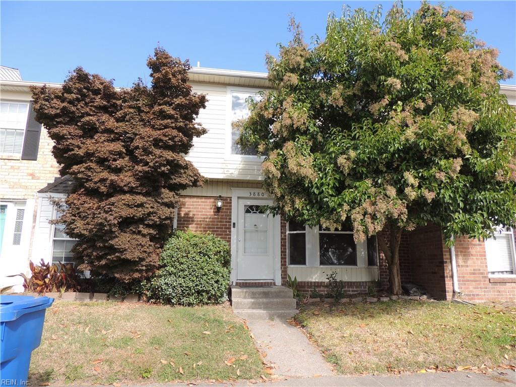 3880 Governors Way — photo