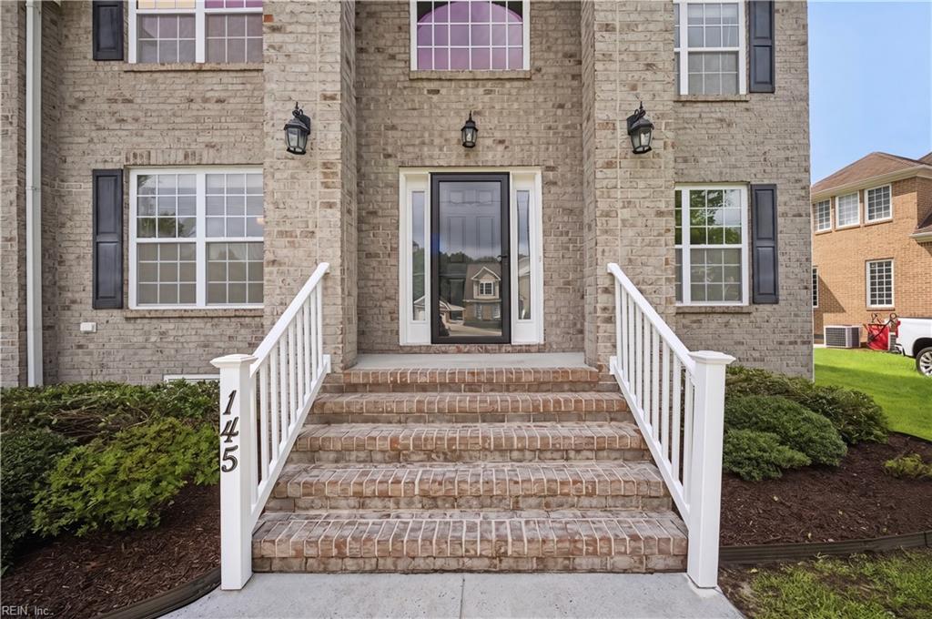 145 Sinclair Lane, Chesapeake, VA 23322 — photo 2
