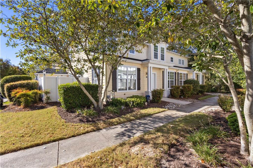 1216 Grace Hill Drive — photo