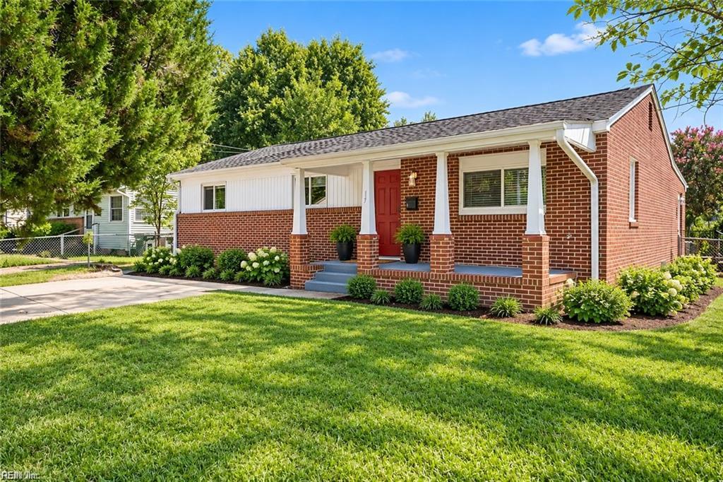 17 Scones Drive — photo