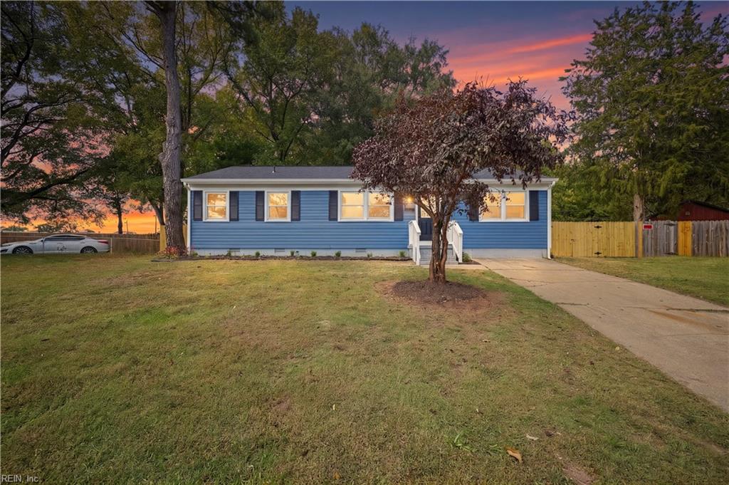 5106 Hazelwood Road — photo