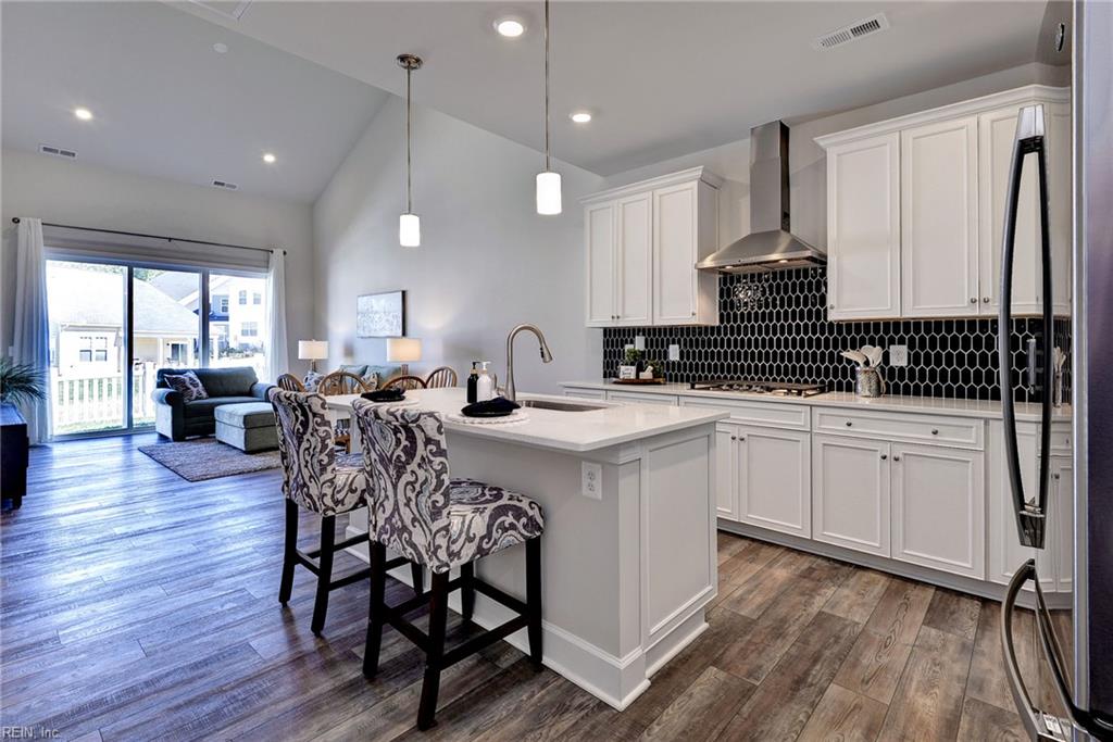 3678 Isaac Circle — photo