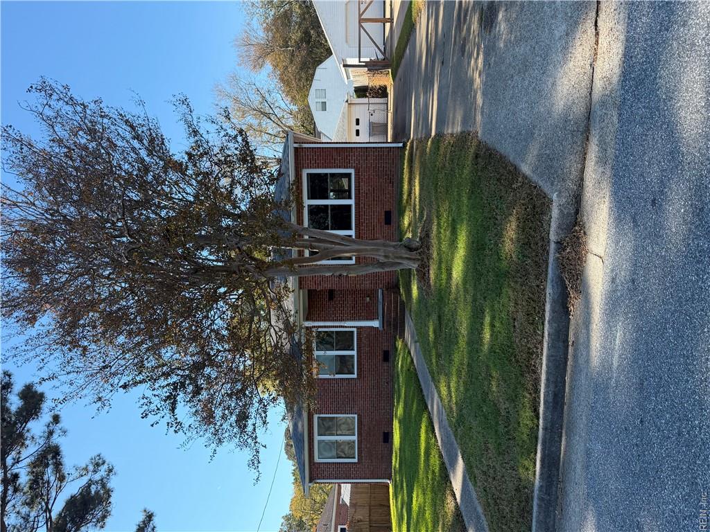 3 Whitaker Avenue — photo