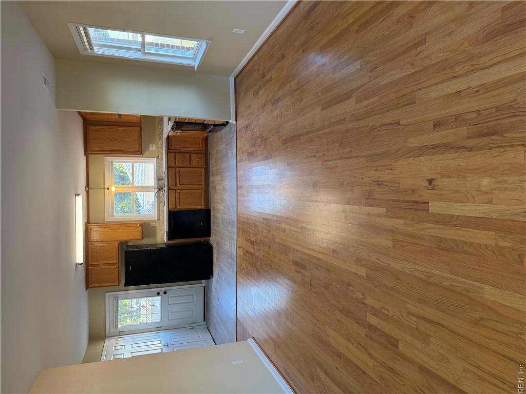 3 Whitaker Avenue, Hampton, VA 23664 — photo 2