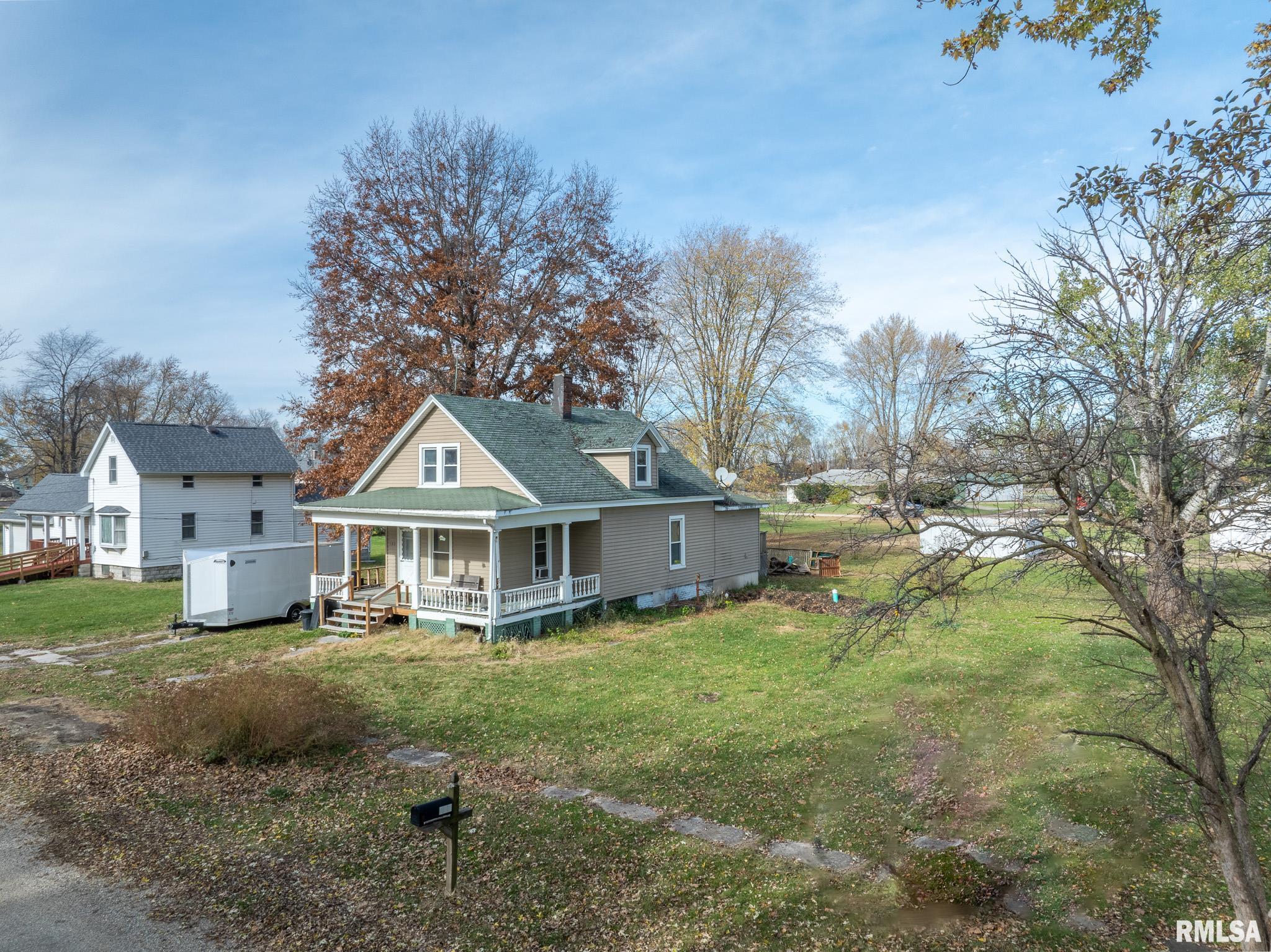 108 E Grant Street — photo