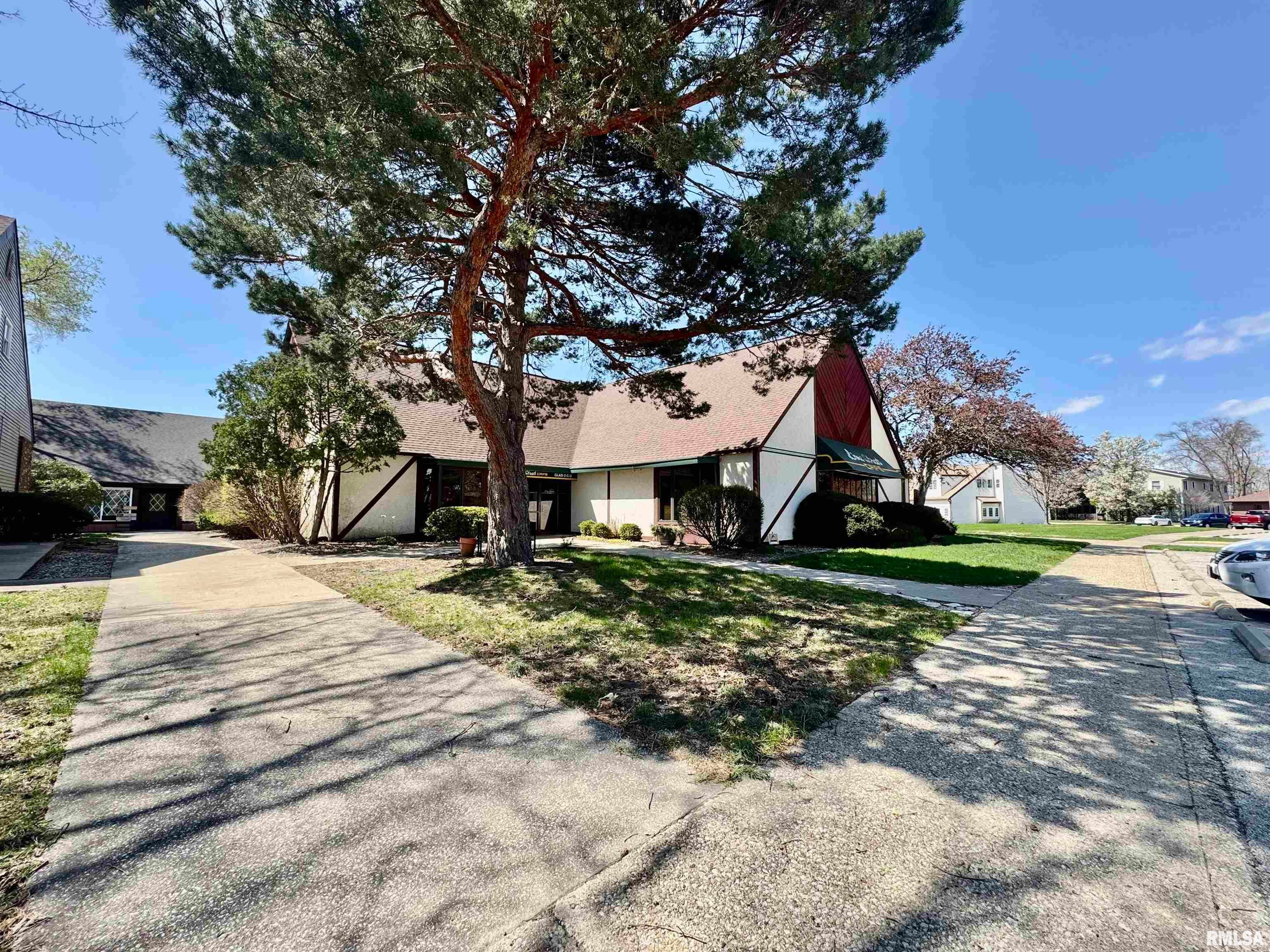 951 Durkin Drive — photo