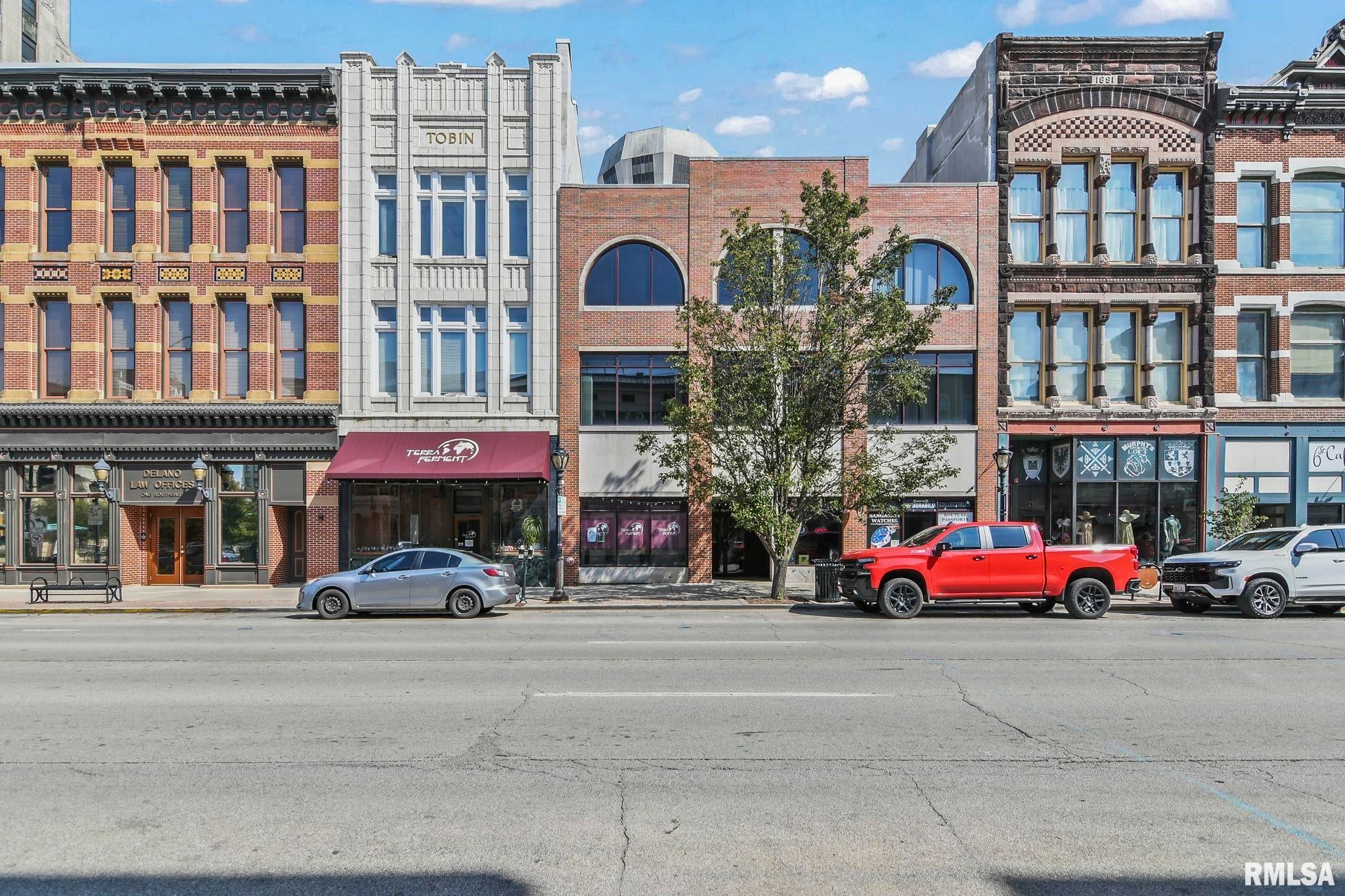 206 S 6th Street 2-Flr #7 — photo
