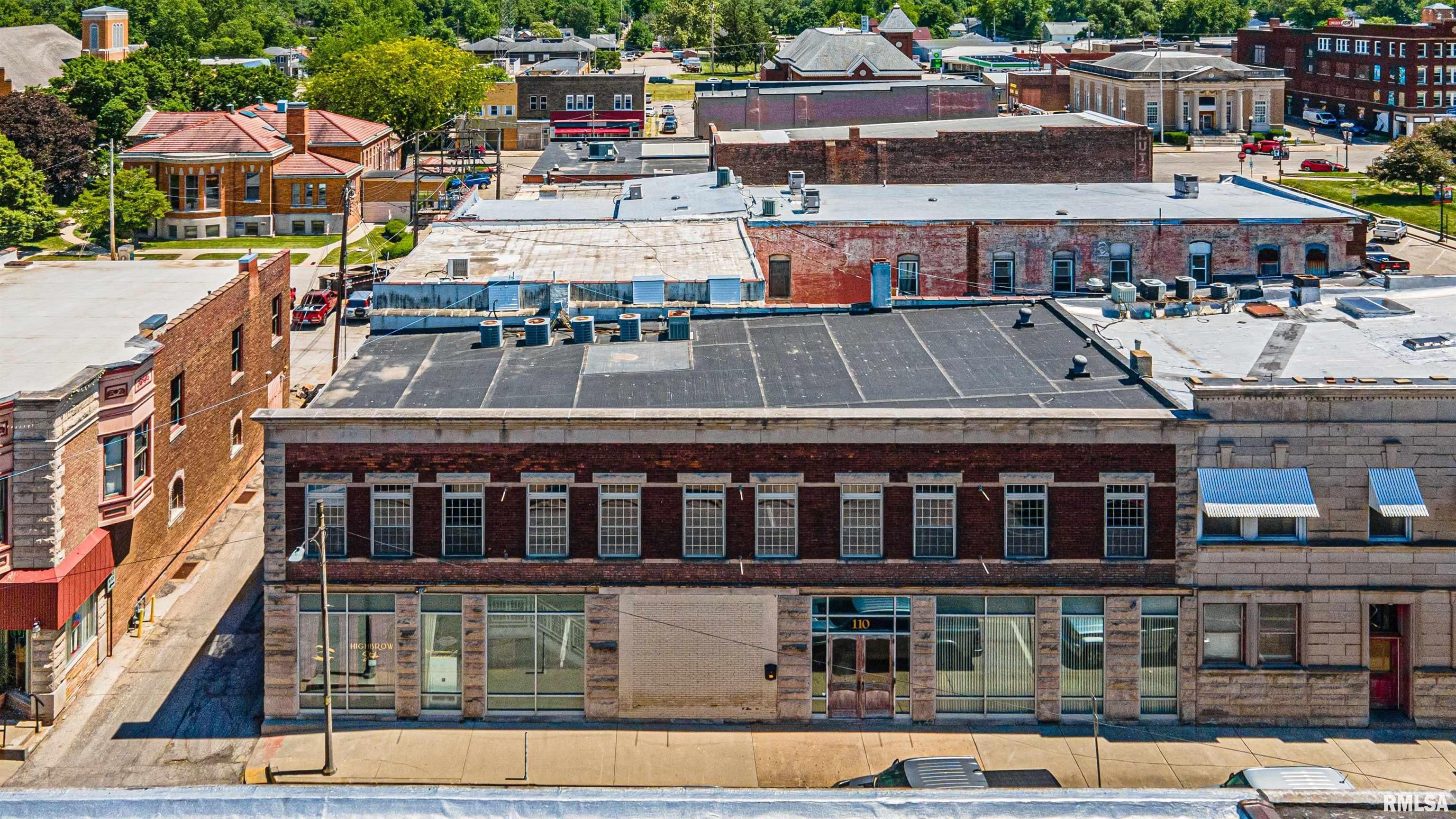 604 Broadway Street — photo