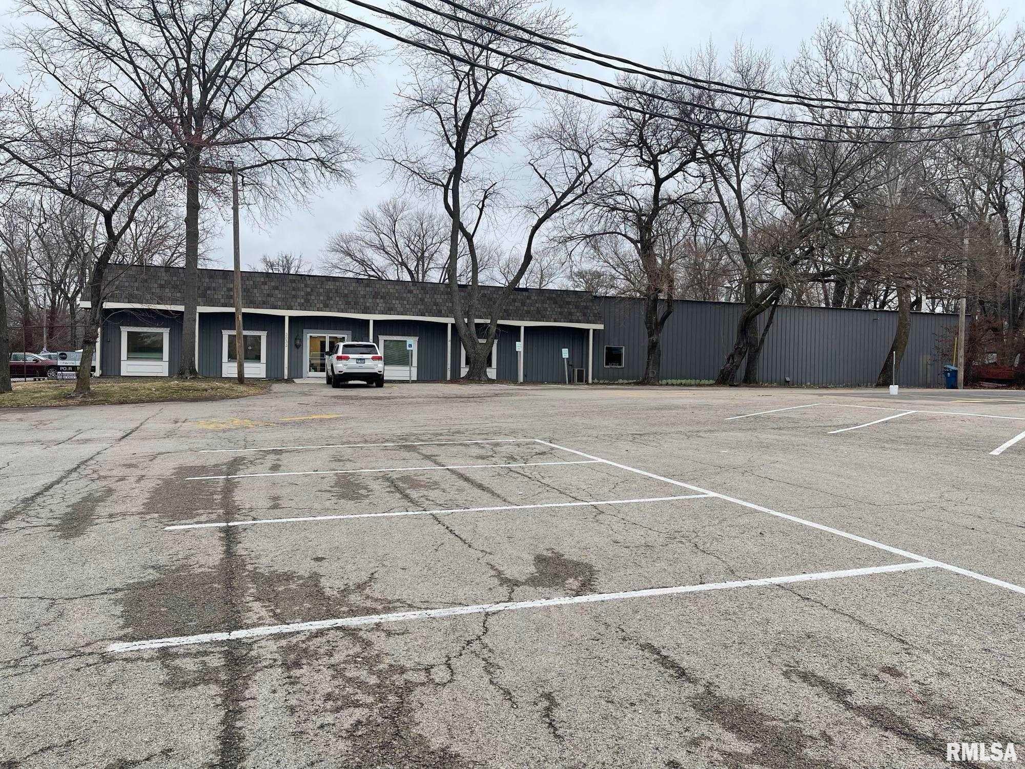 3033 Clear Lake Avenue — photo