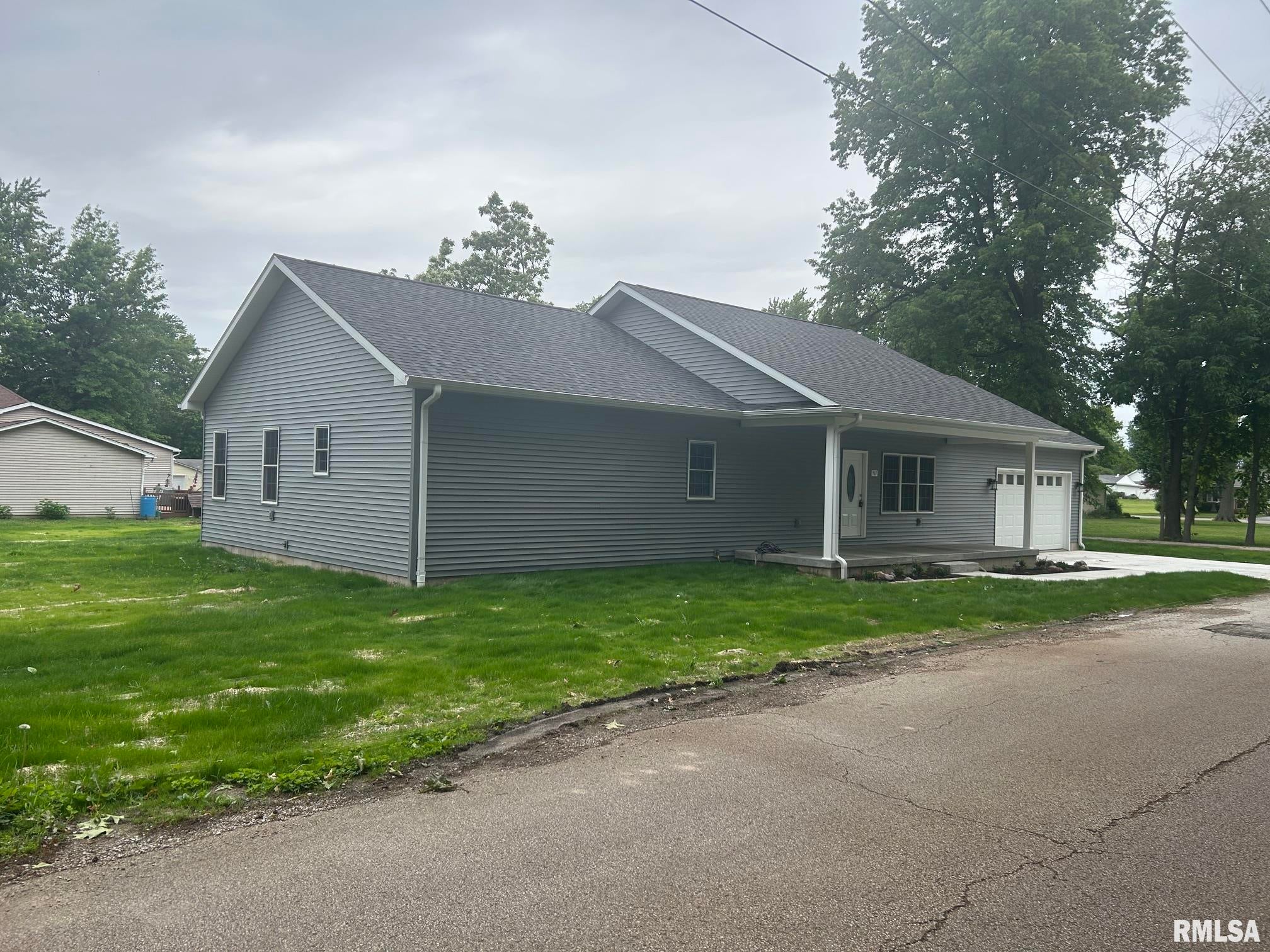 907 N Snodgrass Street — photo