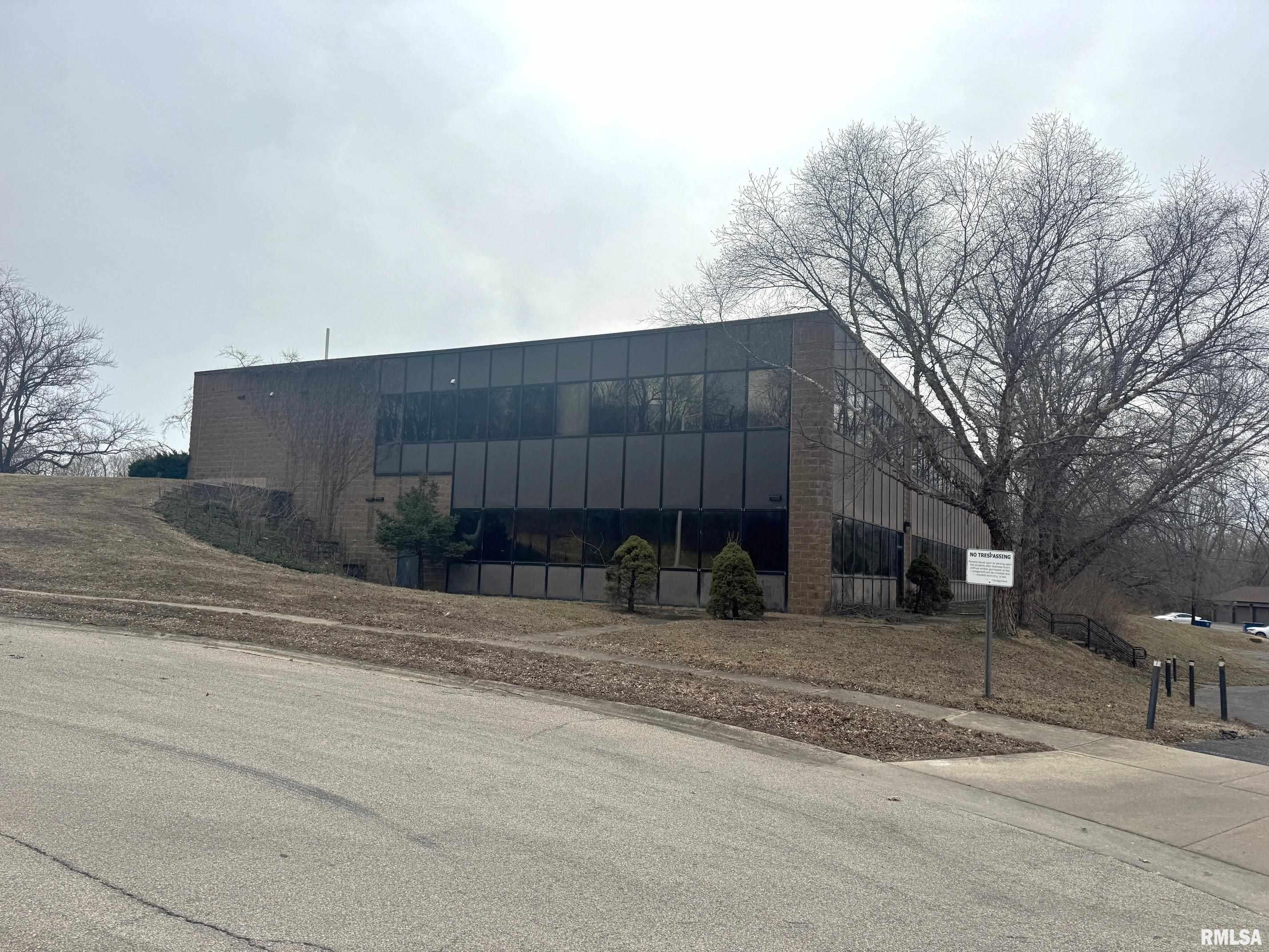 2040 Hill Meadows Drive — photo
