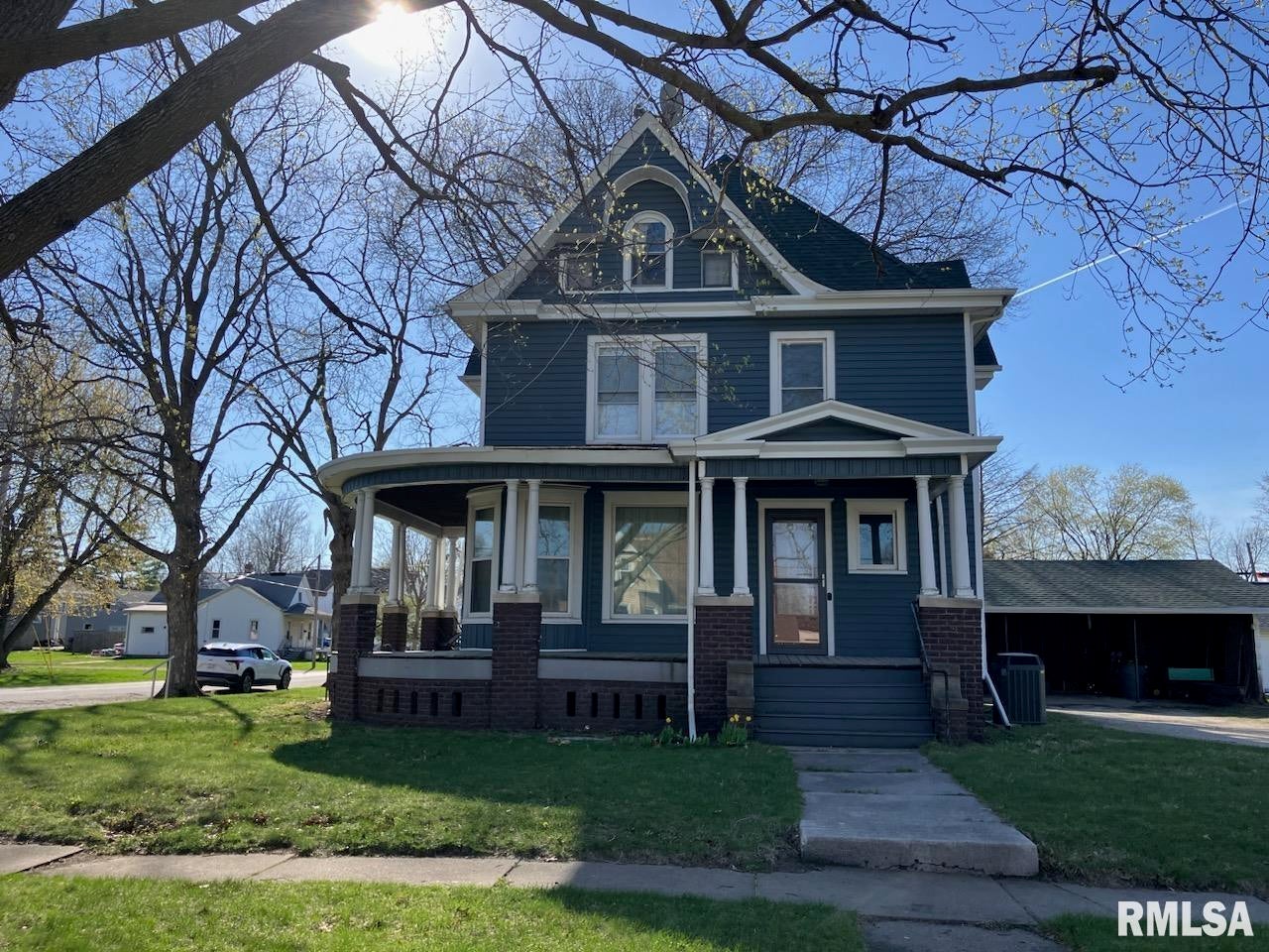 204 W Clinton Avenue — photo
